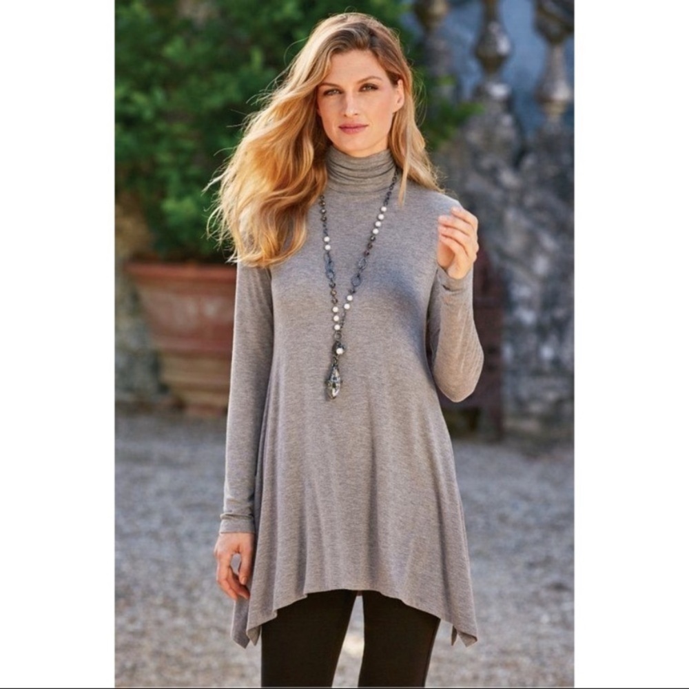 Soft Surroundings Grey Turtleneck Tunic Asymmetrical Hem Stretch Top Petite M